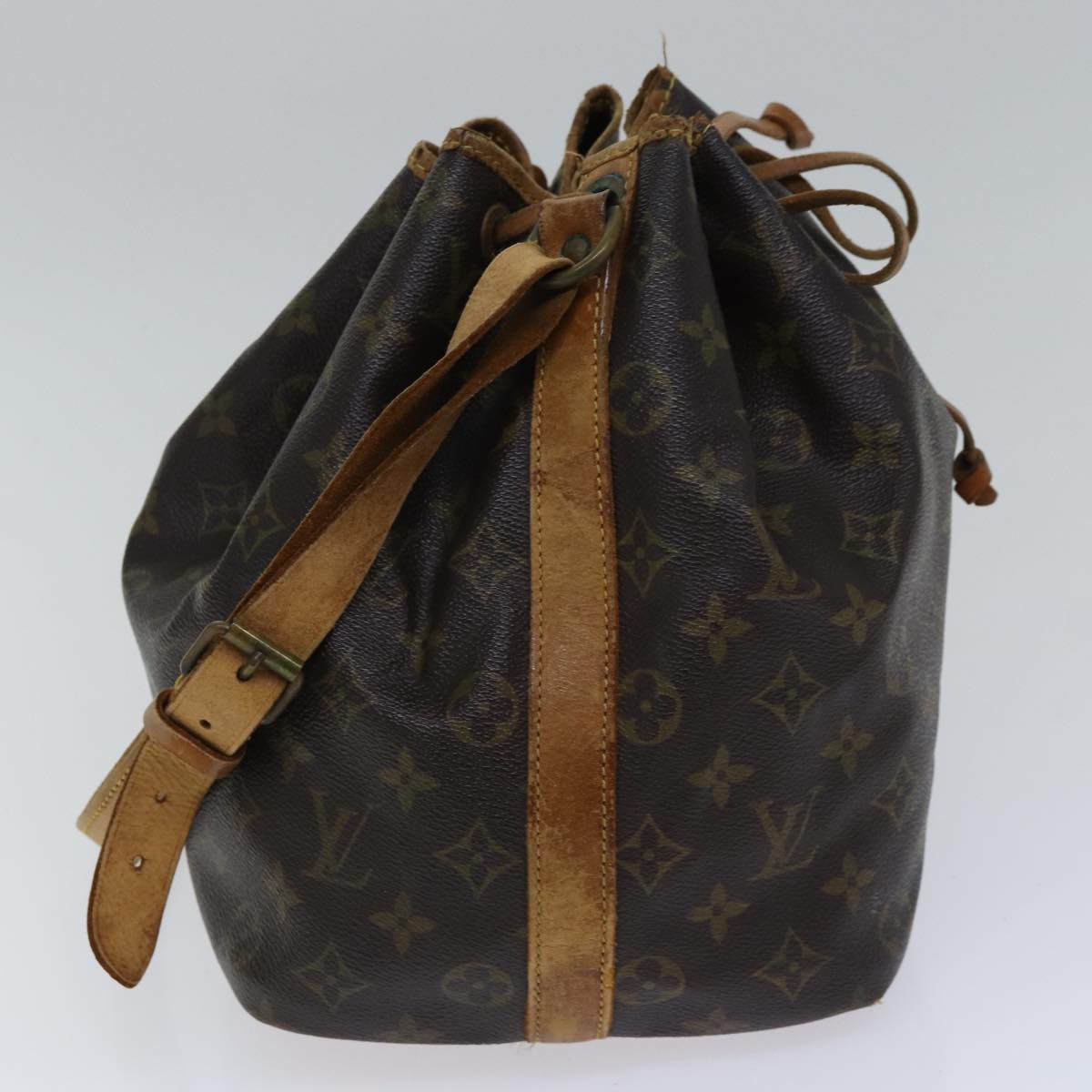 LOUIS VUITTON Monogram Petit Noe Shoulder Bag M42226 LV 88616