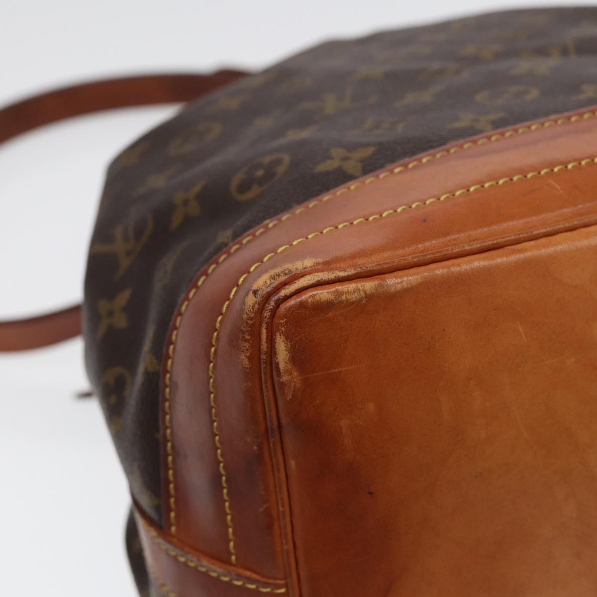 LOUIS VUITTON Monogram Noe Shoulder Bag M42224 LV 88652
