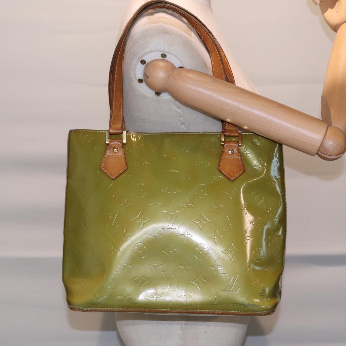 LOUIS VUITTON Monogram Vernis Houston Hand Bag Baby Blue M91005 LV 88725