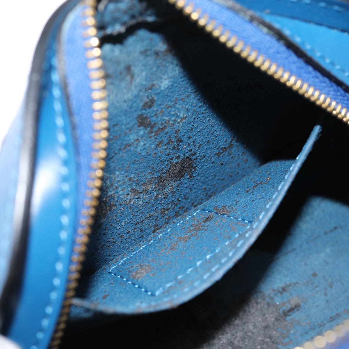 LOUIS VUITTON Epi Dauphine PM Pouch Blue M48445 LV 88777