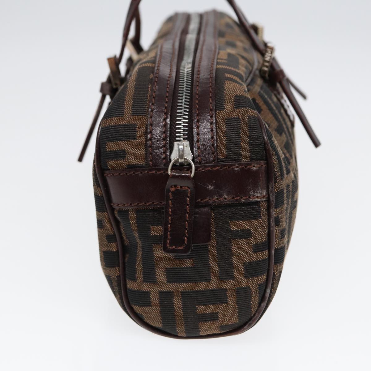 Luxury Fendi Zucca Canvas Hand Bag Brown Black Silver88785