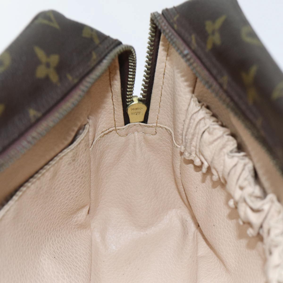 LOUIS VUITTON Monogram Trousse Toilette 28 Clutch Bag M47522 LV 88839