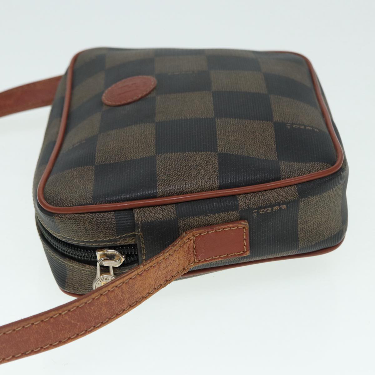 Luxury Fendi Pecan Canvas Shoulder Bag Brown Black gold88845