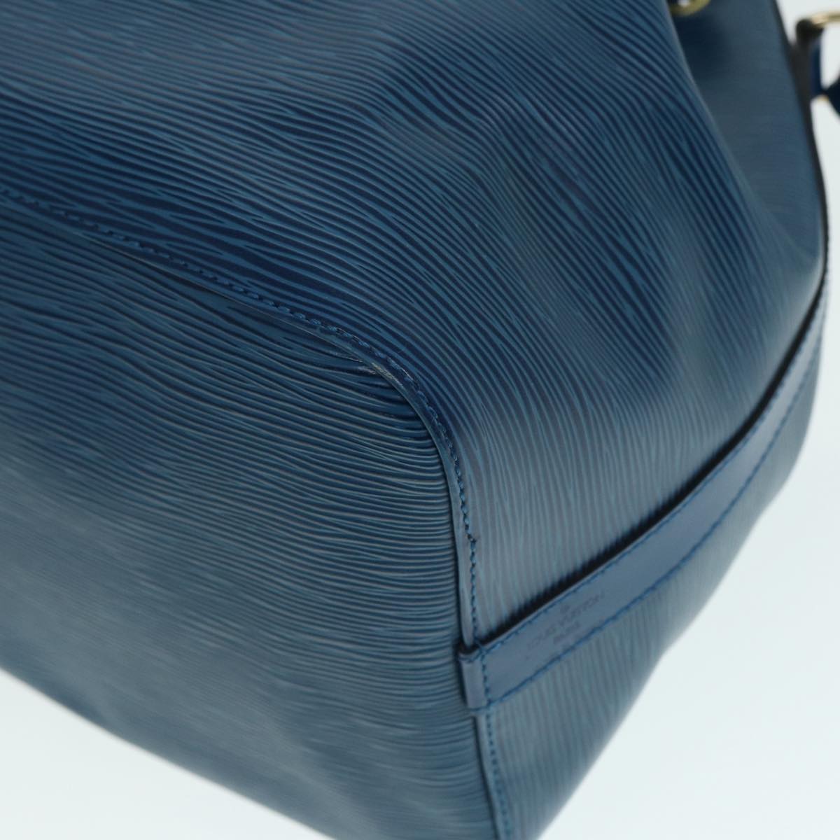 LOUIS VUITTON Epi Petit Noe Shoulder Bag Blue M44105 LV 88889