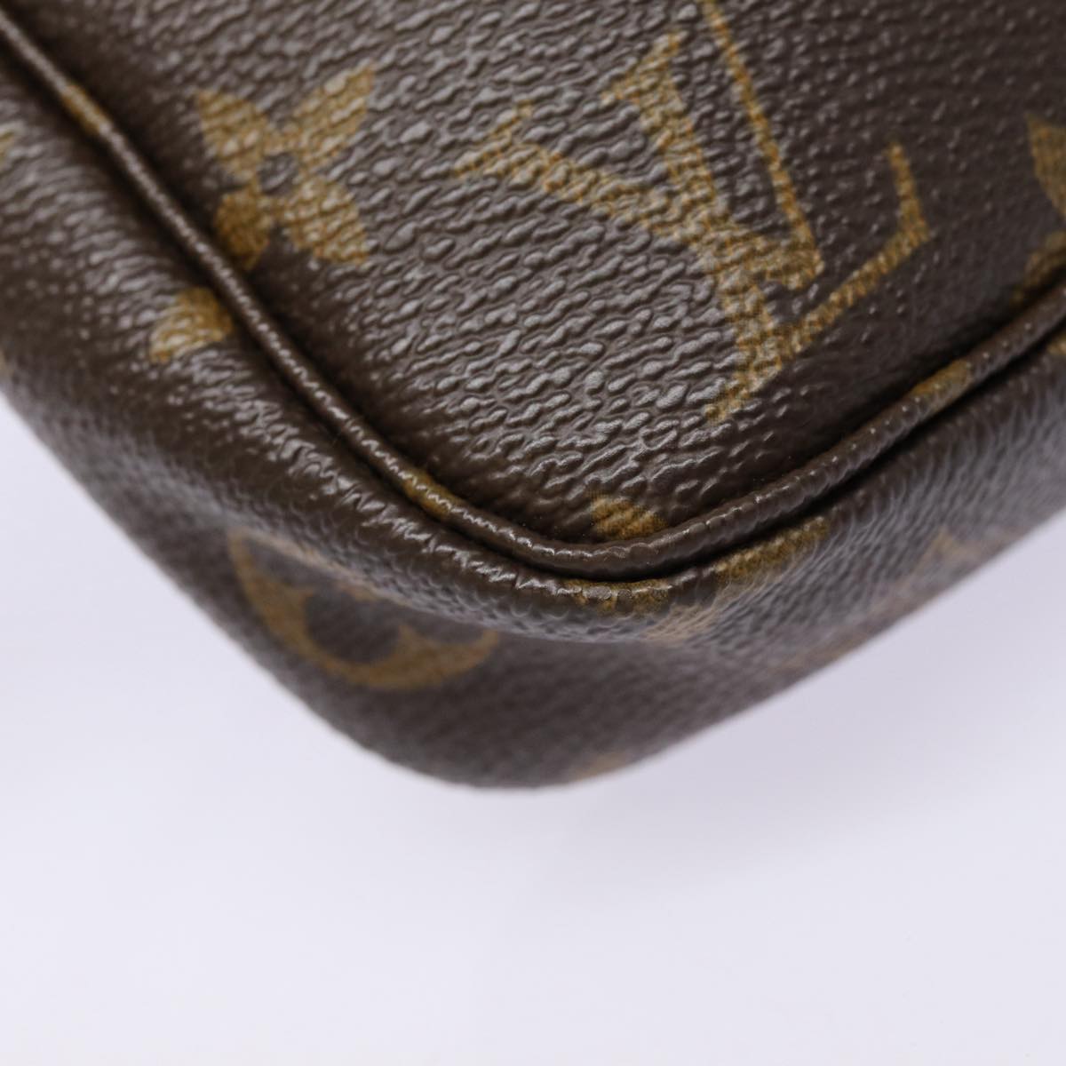 LOUIS VUITTON Monogram Pochette Accessoires Pouch M51980 LV 88898