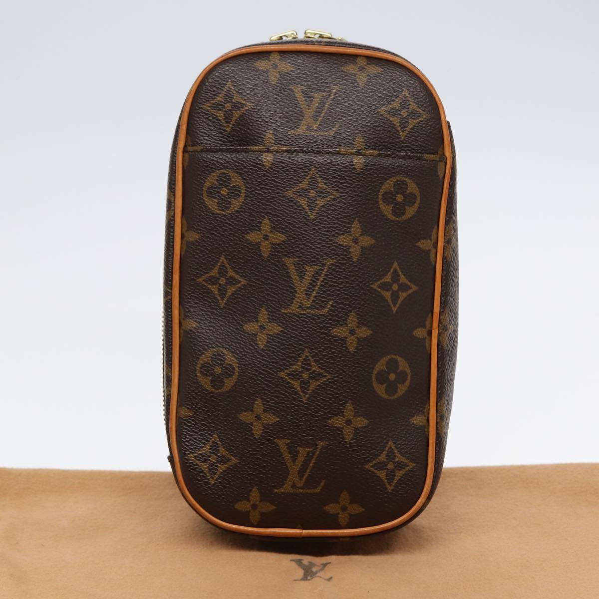 LOUIS VUITTON Monogram Pochette Gange Shoulder Bag M51870 LV 88900A
