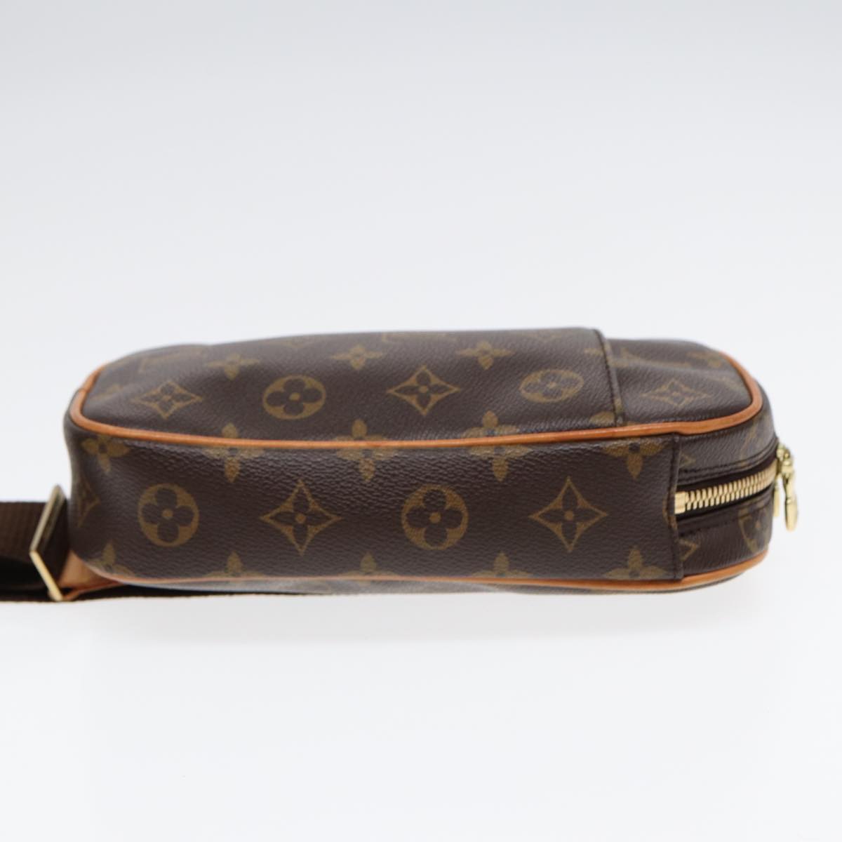 LOUIS VUITTON Monogram Pochette Gange Shoulder Bag M51870 LV 88900A