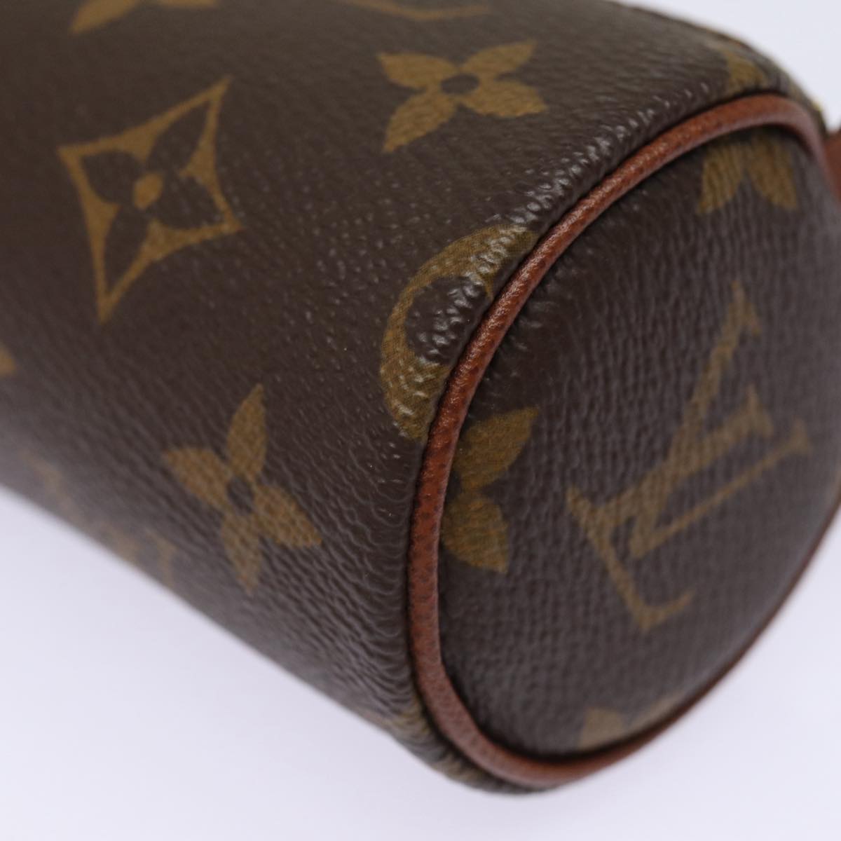 LOUIS VUITTON Monogram Papillon Pouch LV 88901