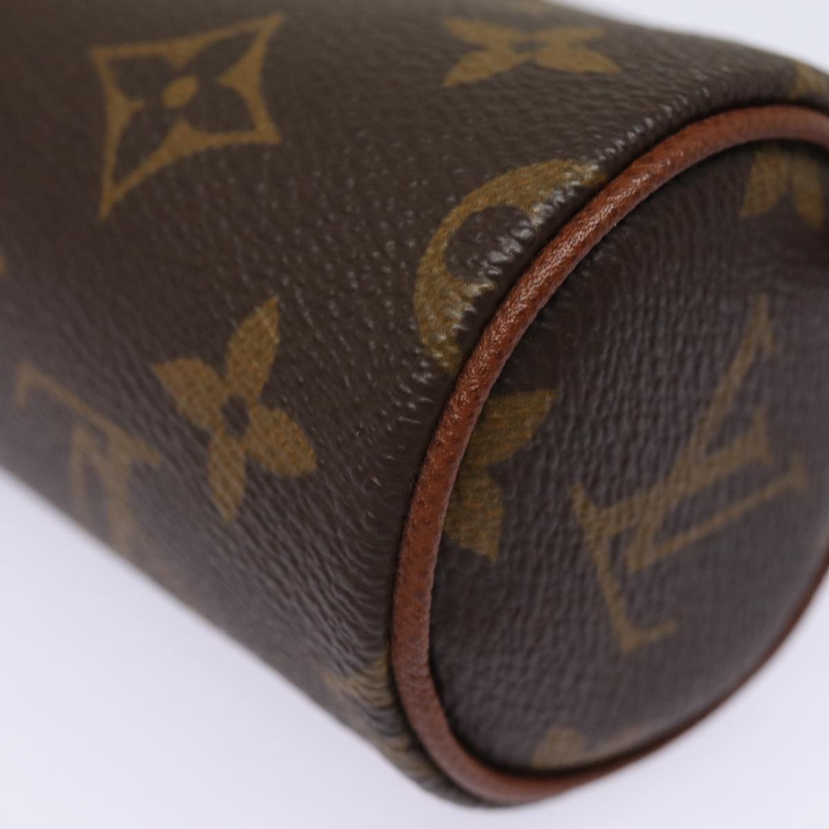 LOUIS VUITTON Monogram Papillon Pouch LV 88901