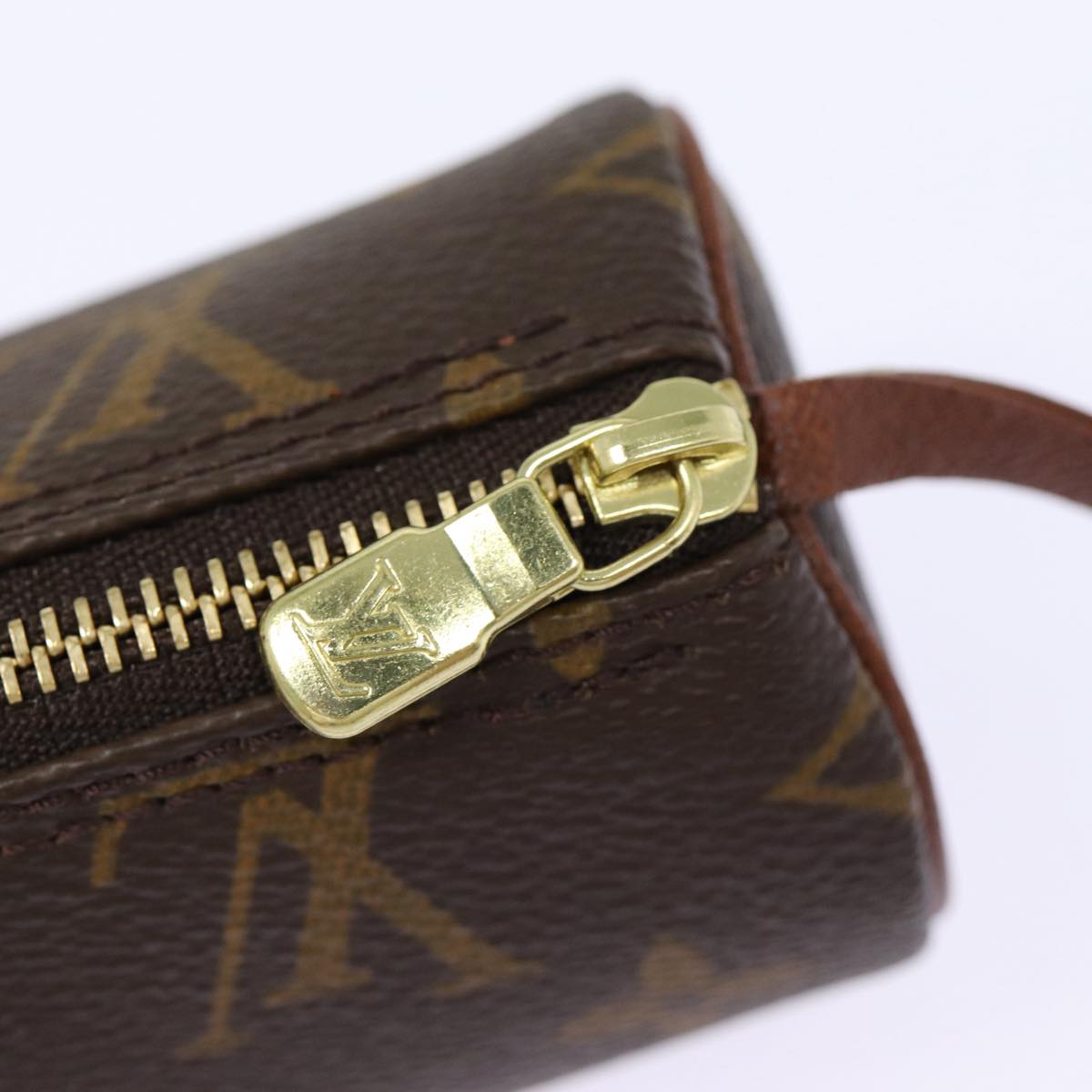 LOUIS VUITTON Monogram Papillon Pouch LV 88901