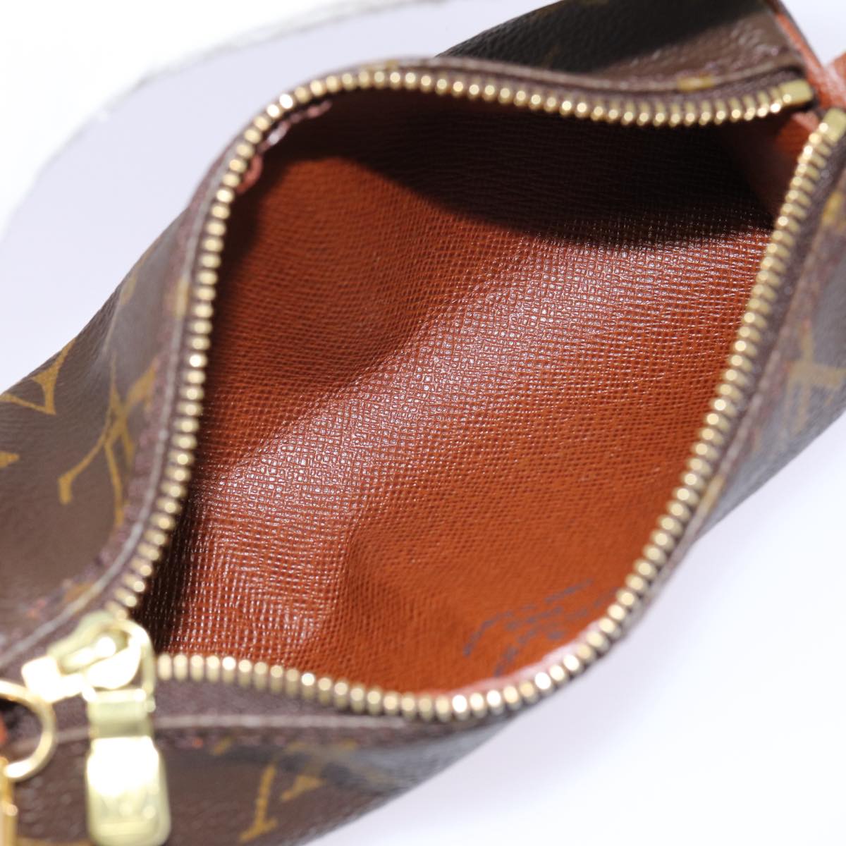 LOUIS VUITTON Monogram Papillon Pouch LV 88901