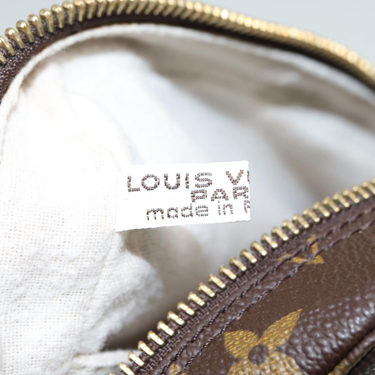 LOUIS VUITTON Monogram Trousse Toilette 23 Clutch Bag M47524 LV 88910