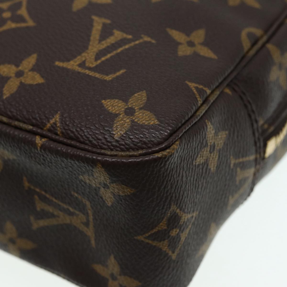 LOUIS VUITTON Monogram Trousse Toilette 23 Clutch Bag M47524 LV 88910