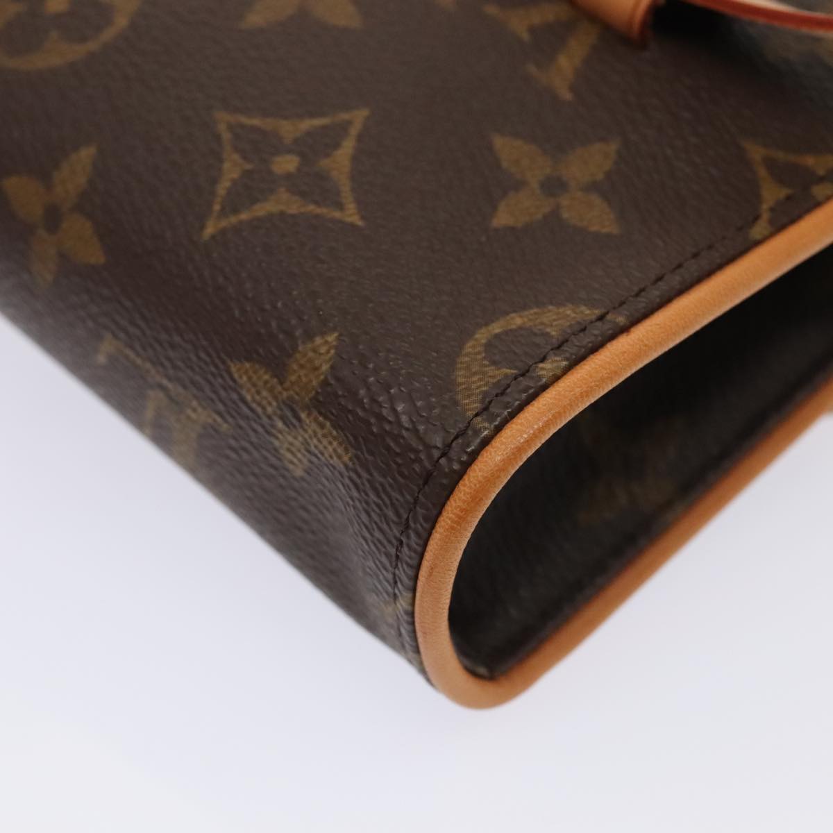 LOUIS VUITTON Monogram Pochette Florentine Waist bag M51855 LV 88916A