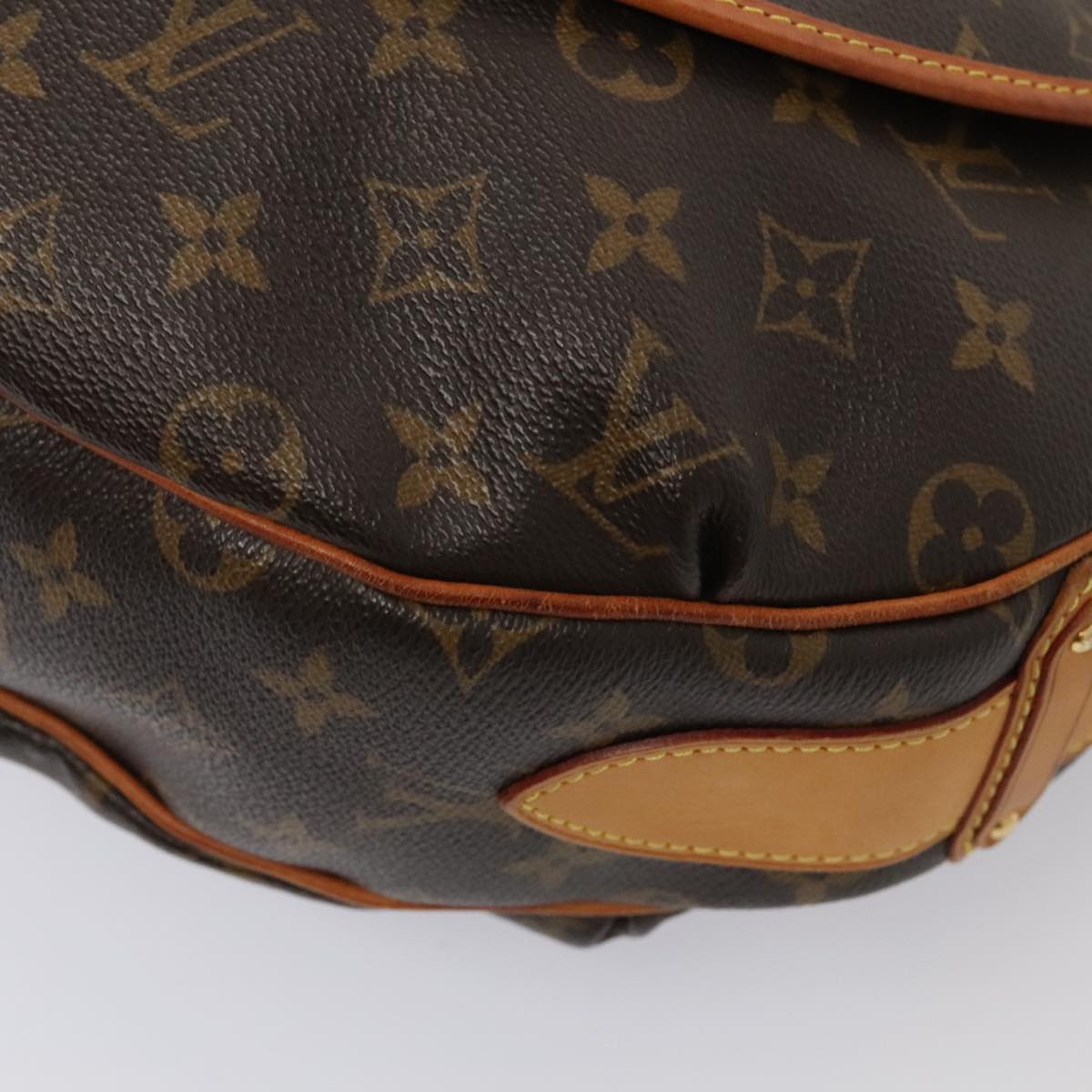LOUIS VUITTON Monogram Tolum GM Shoulder Bag M40075 LV 88921
