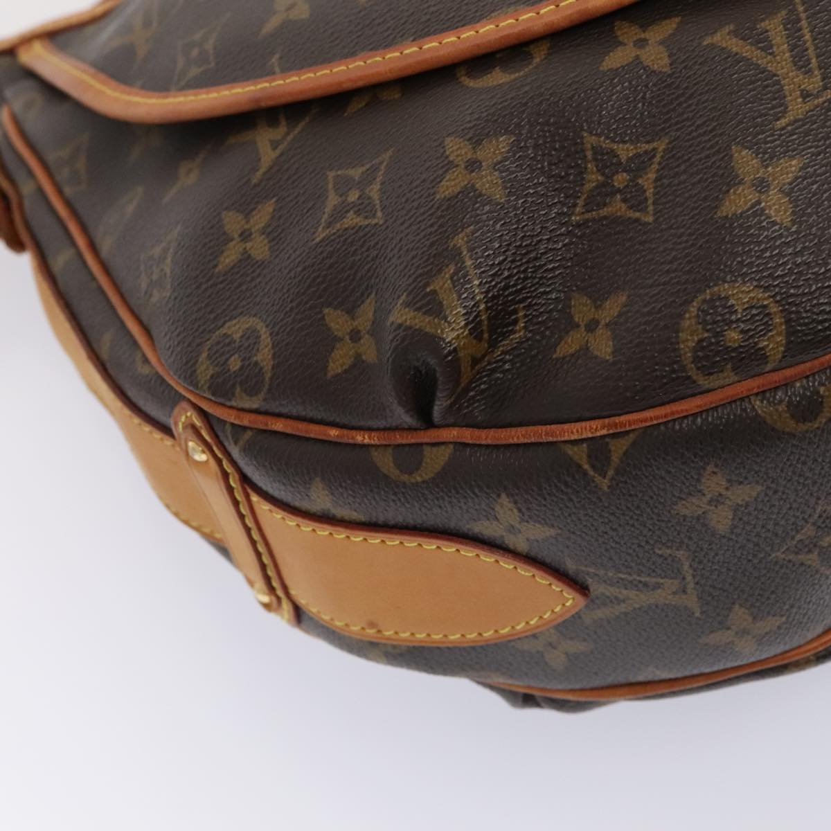 LOUIS VUITTON Monogram Tolum GM Shoulder Bag M40075 LV 88921