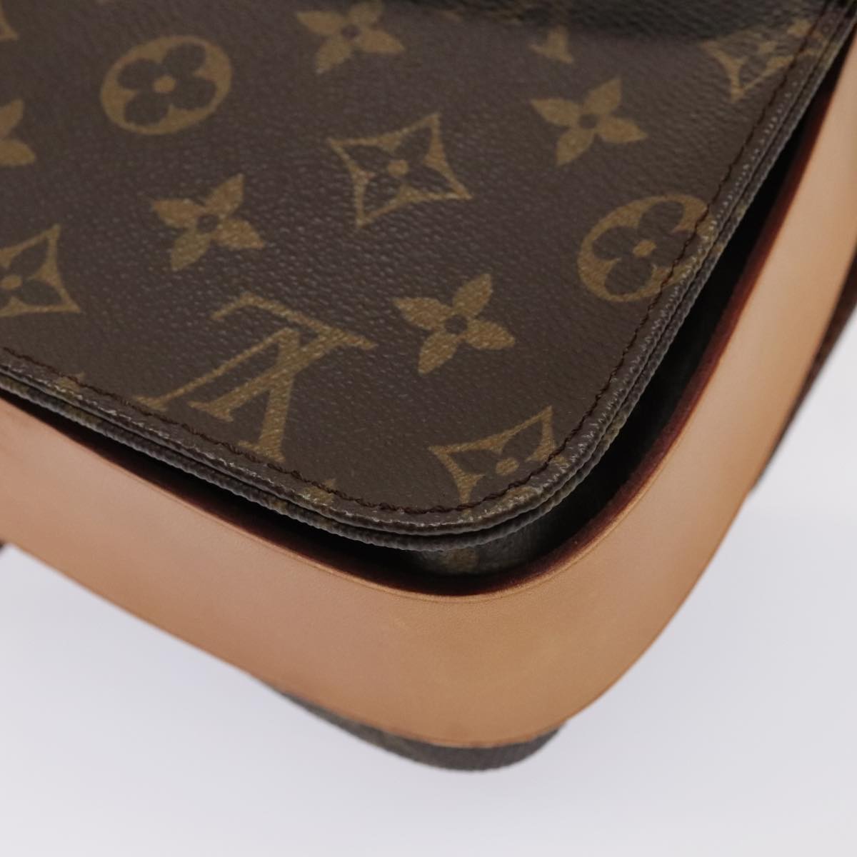LOUIS VUITTON Monogram Cartouchiere GM Shoulder Bag M51252 LV 88991