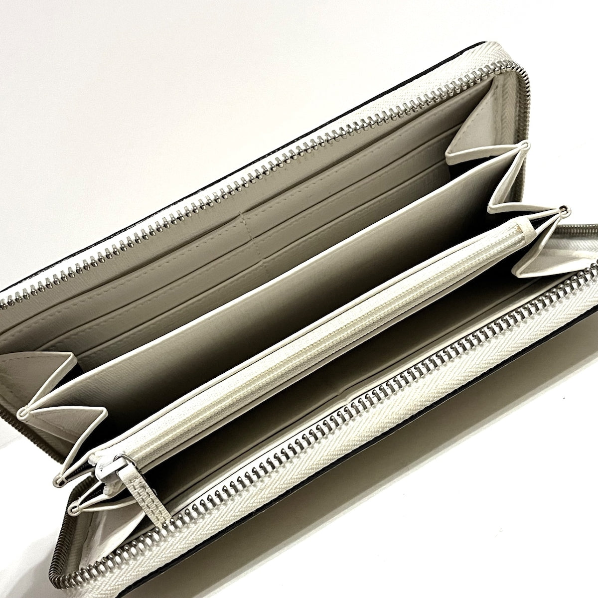 Luxury Gucci Trending 2025  Leather Wallet  ()