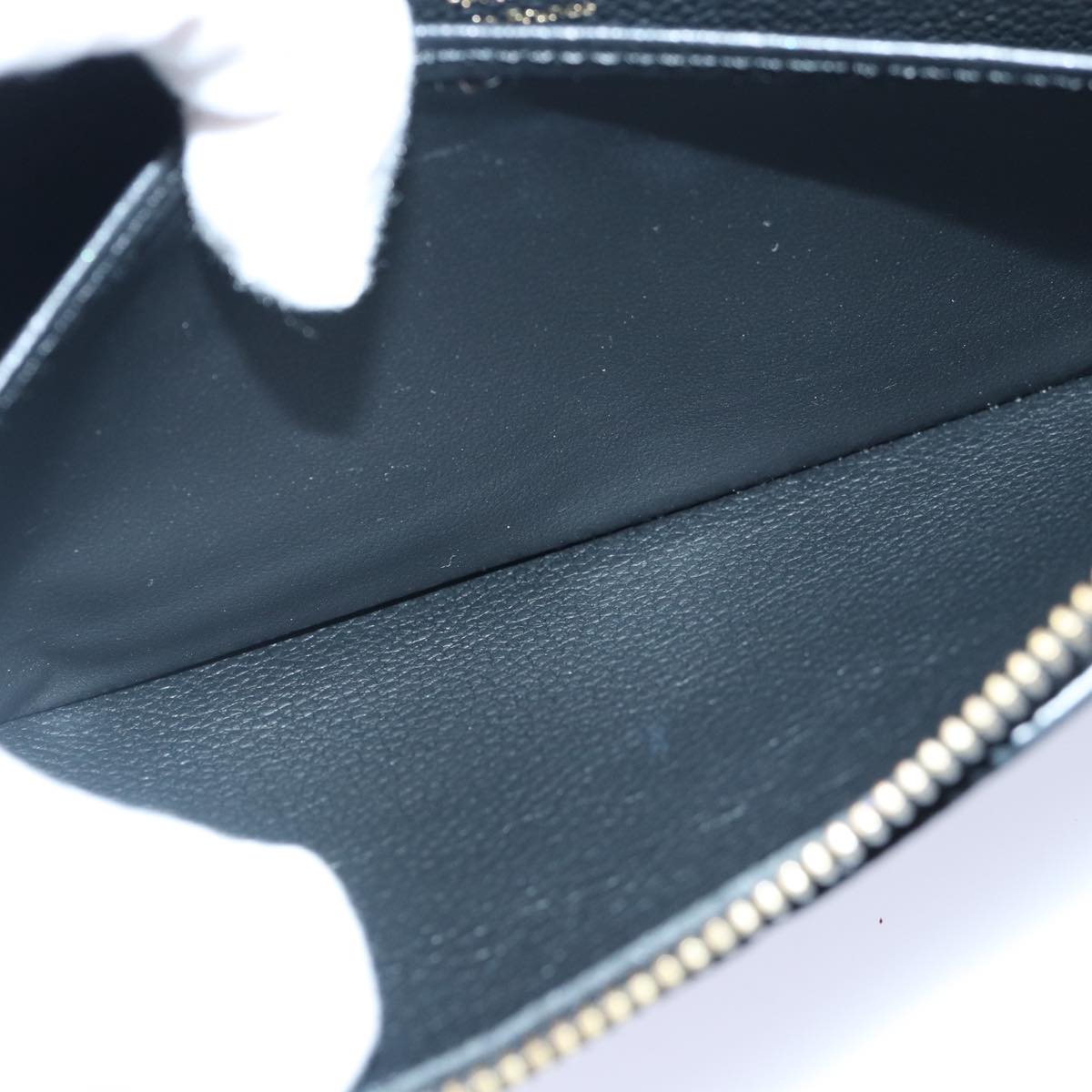LOUIS VUITTON Monogram Empreinte Zippy Wallet Black M61864 LV 89010A