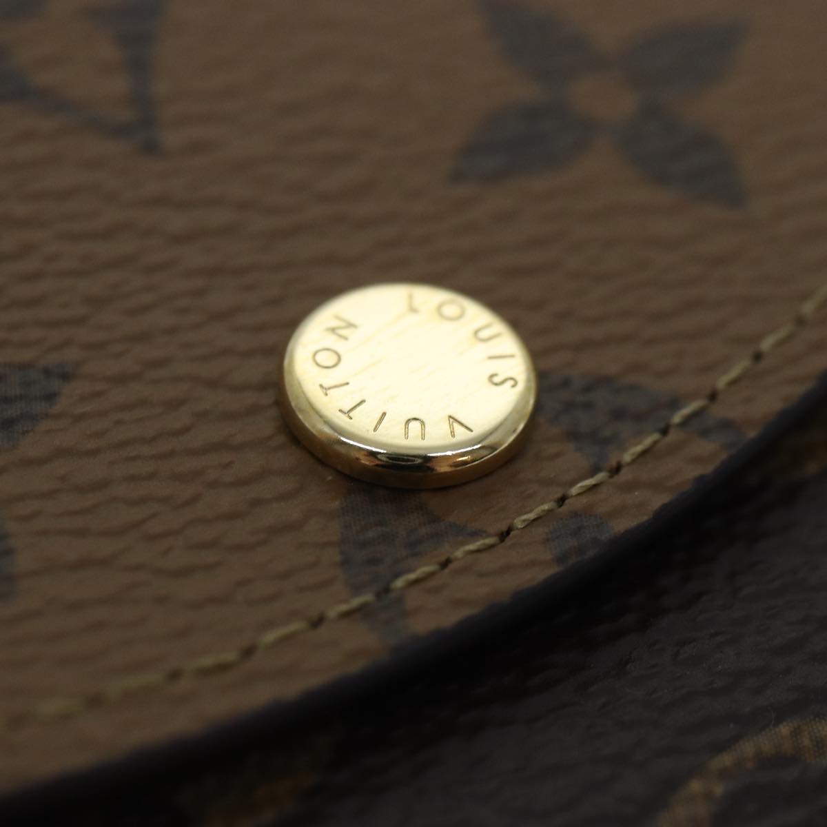 LOUIS VUITTON Monogram Reverse Porte Monnaie Rosary Purse M82333 LV 89054A