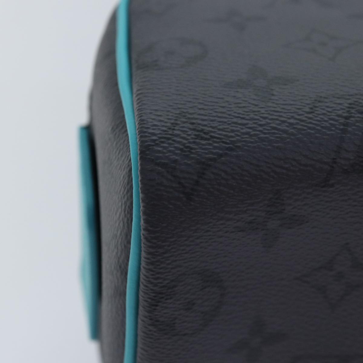 LOUIS VUITTON Monogram Eclipse Reverse Dopp Kit Bag Turquoise M11482 89059SA