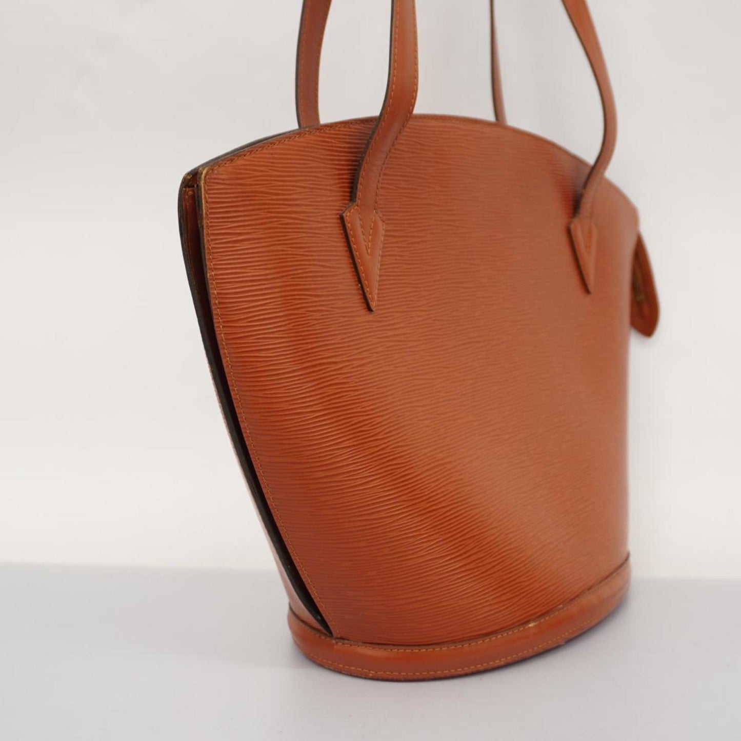 Louis Vuitton Saint Jacques  Leather Shoulder Bag ()