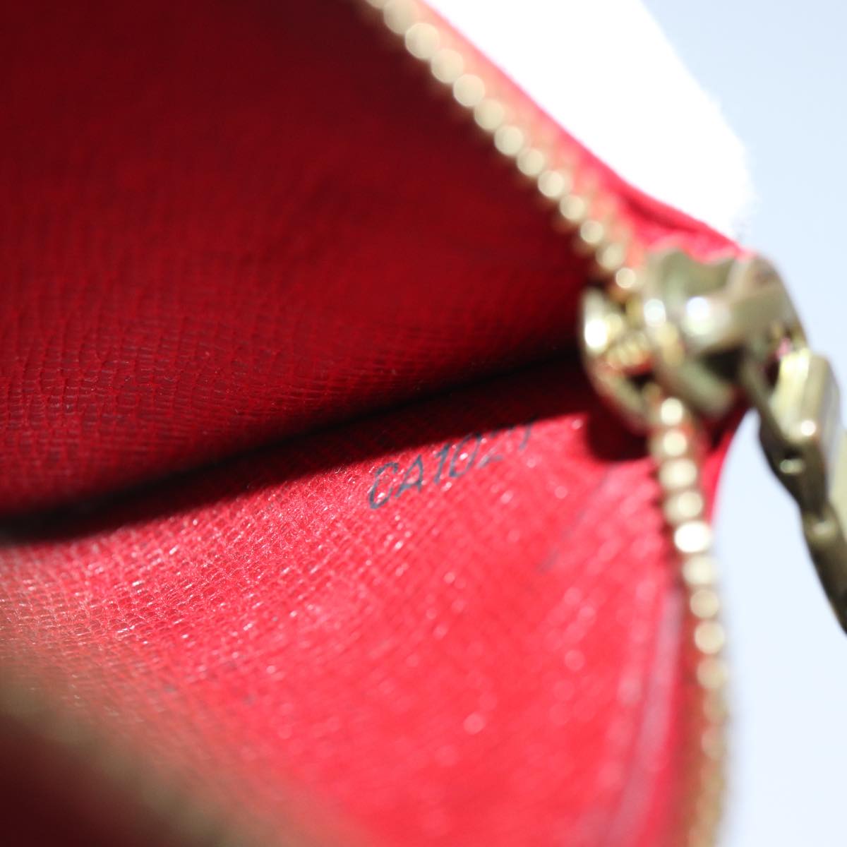 LOUIS VUITTON Epi Pochette Cles Coin Purse Red M63807 LV 89105