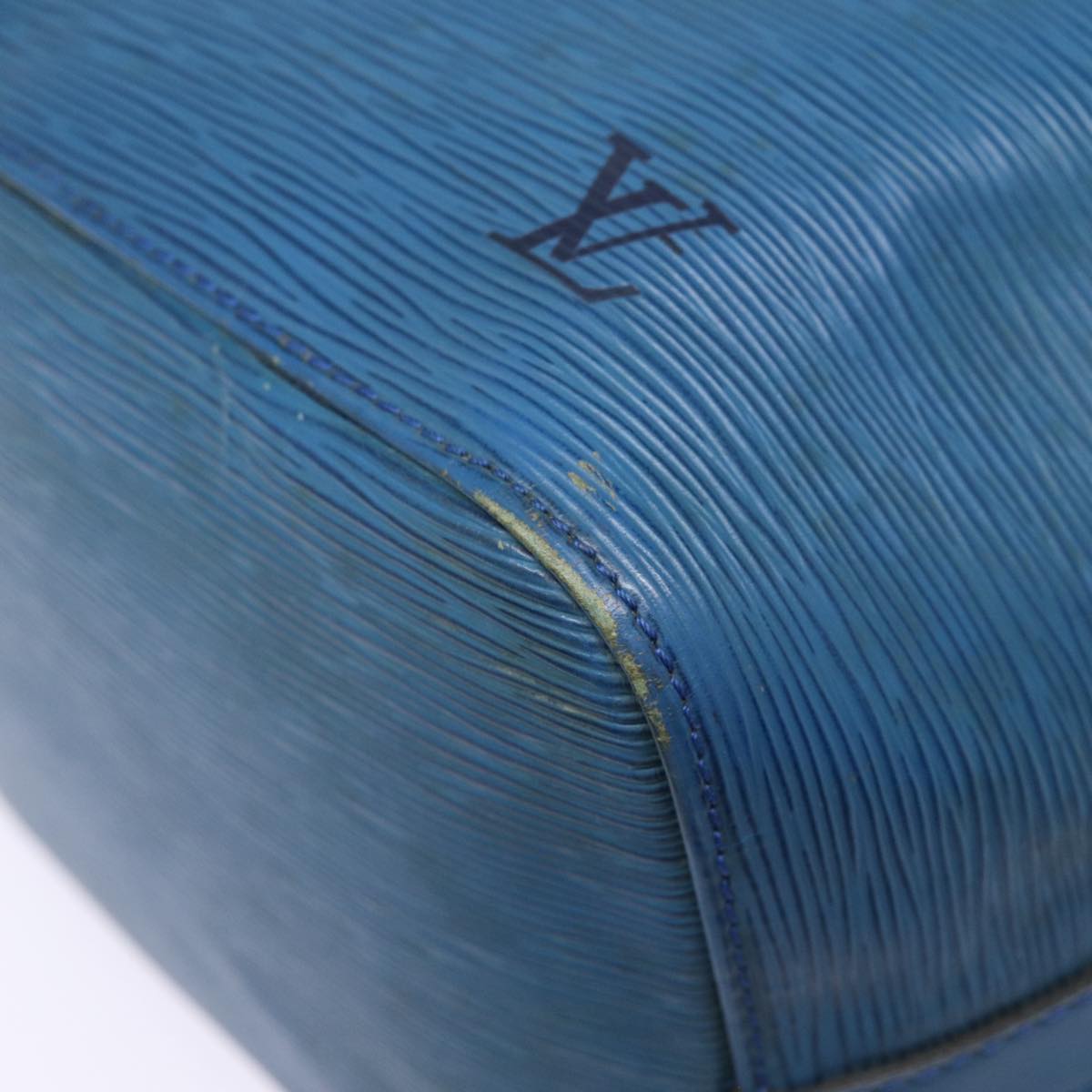 LOUIS VUITTON Epi Petit Noe Shoulder Bag Blue M44105 LV 89128