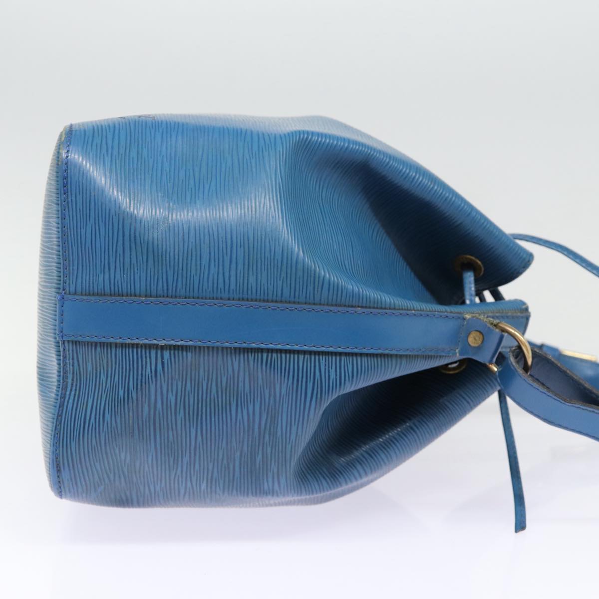 LOUIS VUITTON Epi Petit Noe Shoulder Bag Blue M44105 LV 89128
