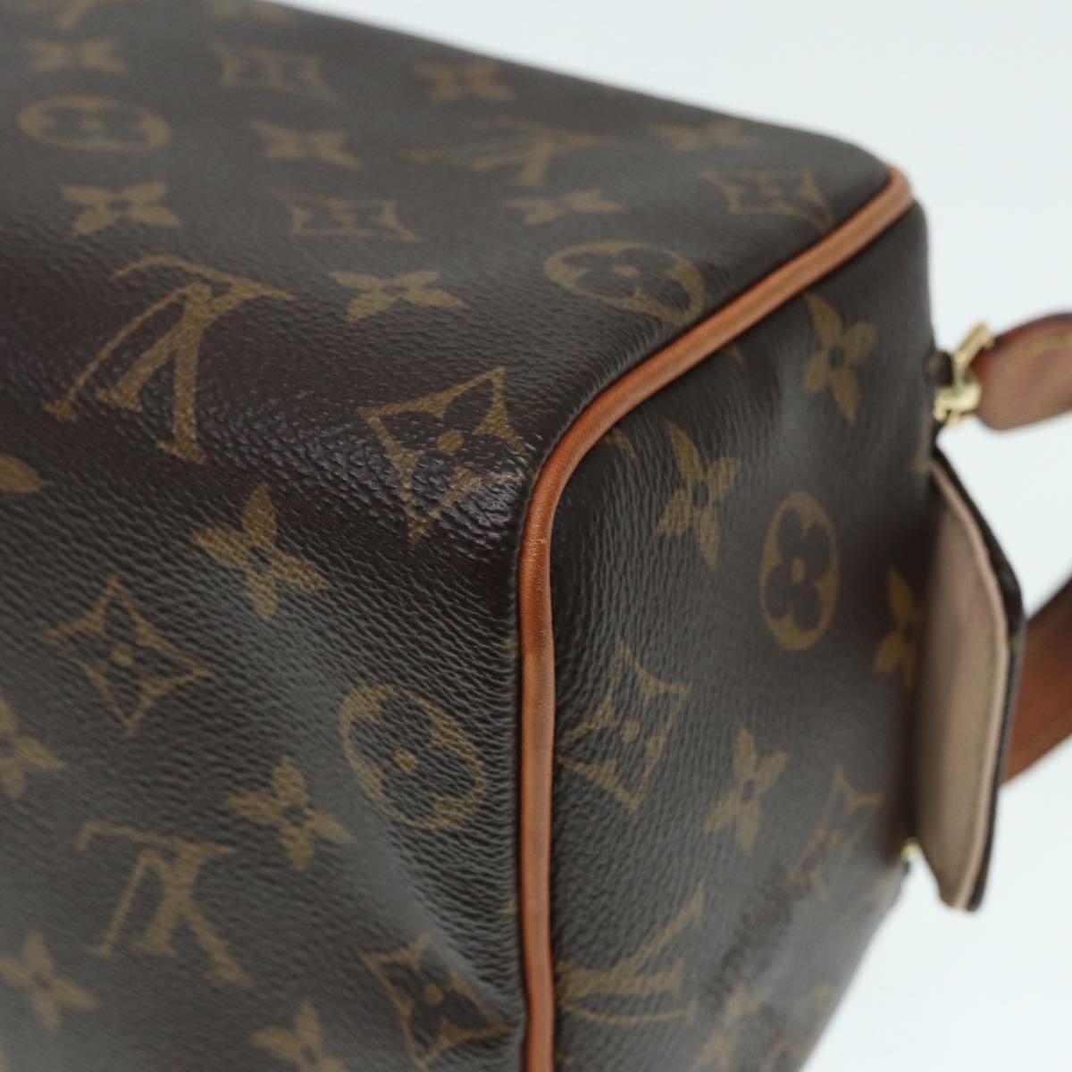 LOUIS VUITTON Monogram Dop Kit Cosmetic Pouch M44494 LV 89163