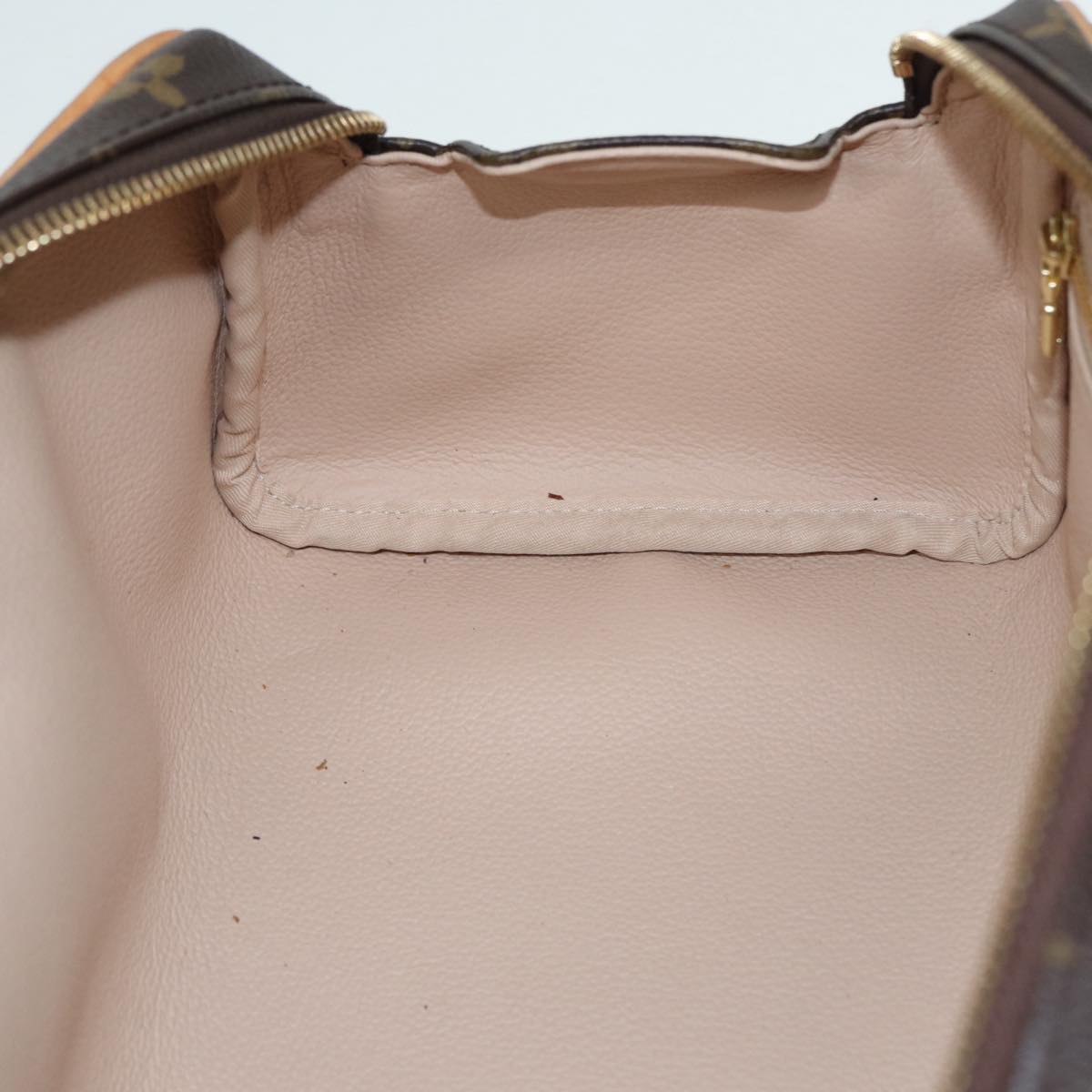 LOUIS VUITTON Monogram Dop Kit Cosmetic Pouch M44494 LV 89163