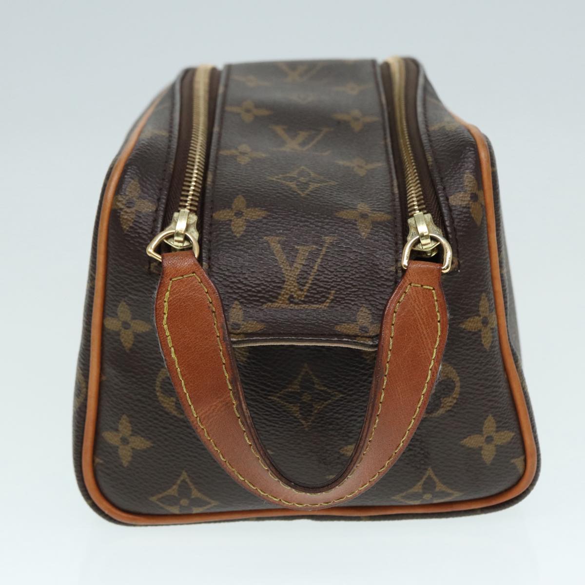 LOUIS VUITTON Monogram Dop Kit Cosmetic Pouch M44494 LV 89163