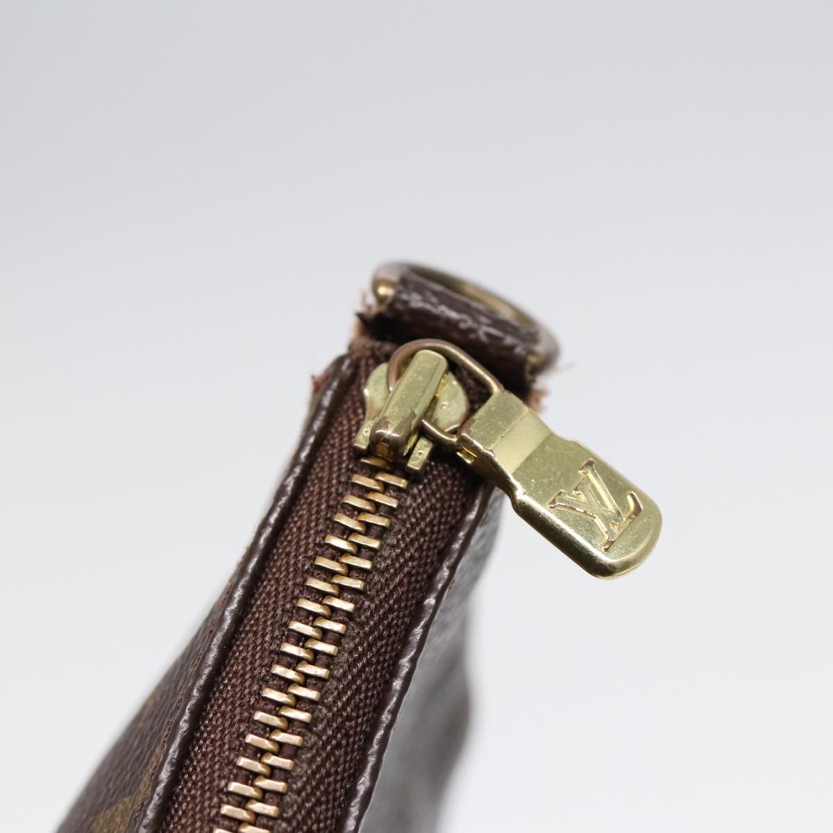LOUIS VUITTON Monogram Pochette Accessoires Pouch M51980 LV 89167