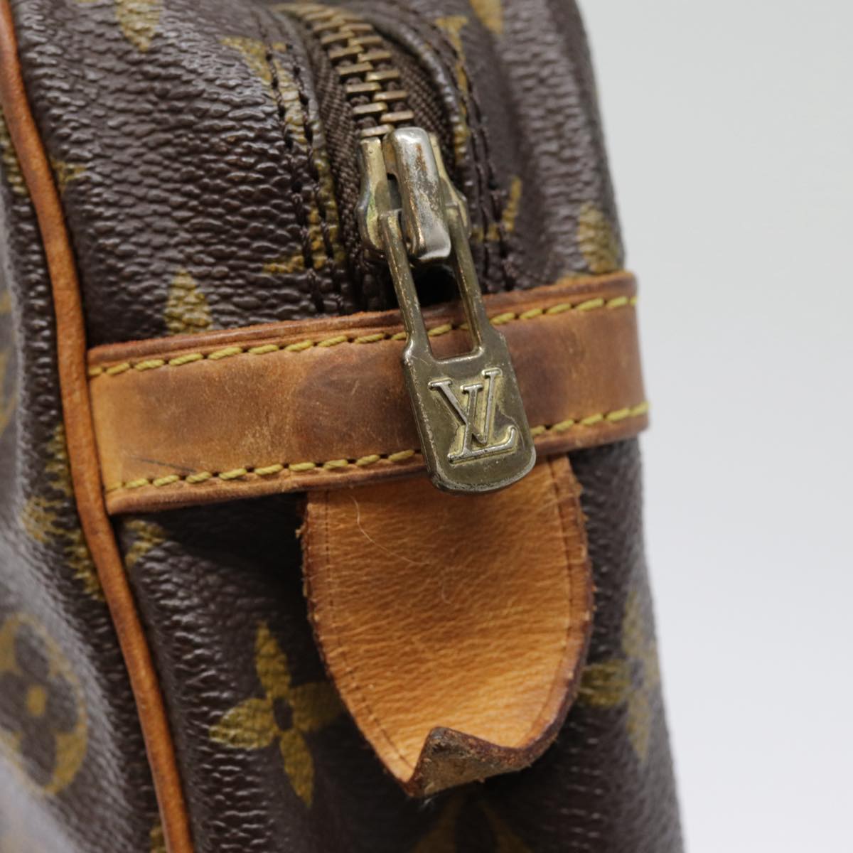 LOUIS VUITTON Monogram Compiegne 28 Clutch Bag M51845 LV 89172