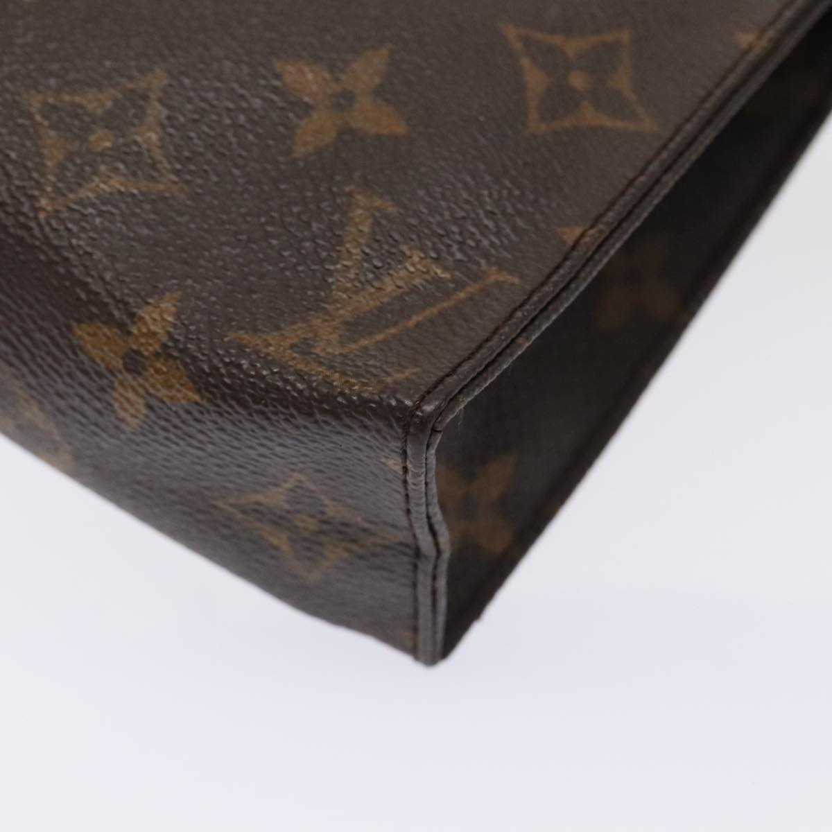 LOUIS VUITTON Monogram Poche Toilette 19 Pouch M47544 LV 89176