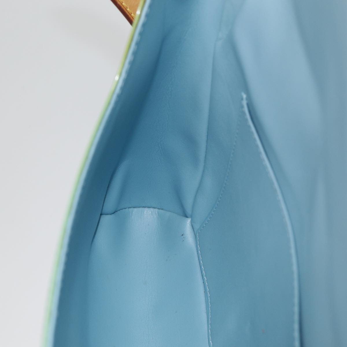 LOUIS VUITTON Monogram Vernis Thompson Street Bag Baby Blue M91009 89182