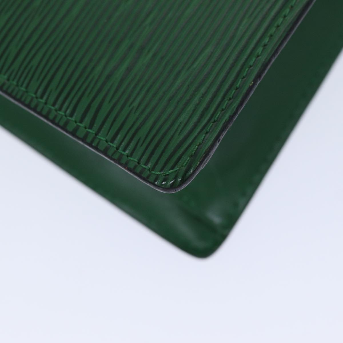 LOUIS VUITTON Epi Trousse Crete Pouch Green M48404 LV 89183