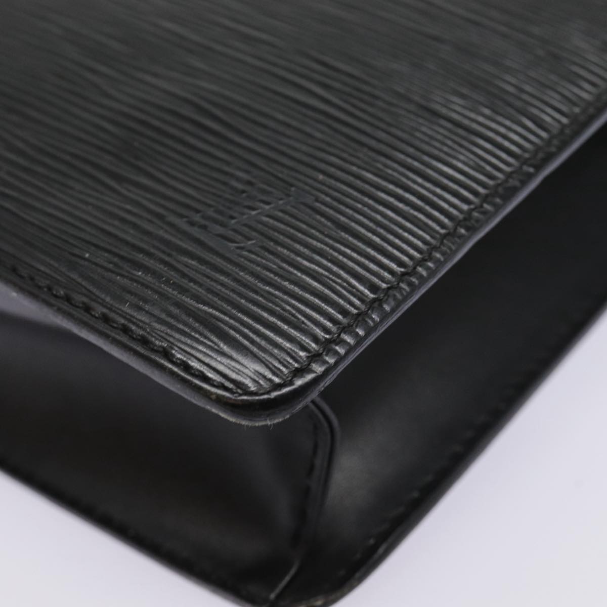LOUIS VUITTON Epi Pochette Homme Clutch Bag Black Noir M52522 LV 89187