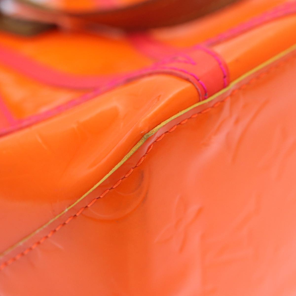 LOUIS VUITTON Monogram Vernis Fluo Reade PM Hand Bag Red M91903 LV 89191
