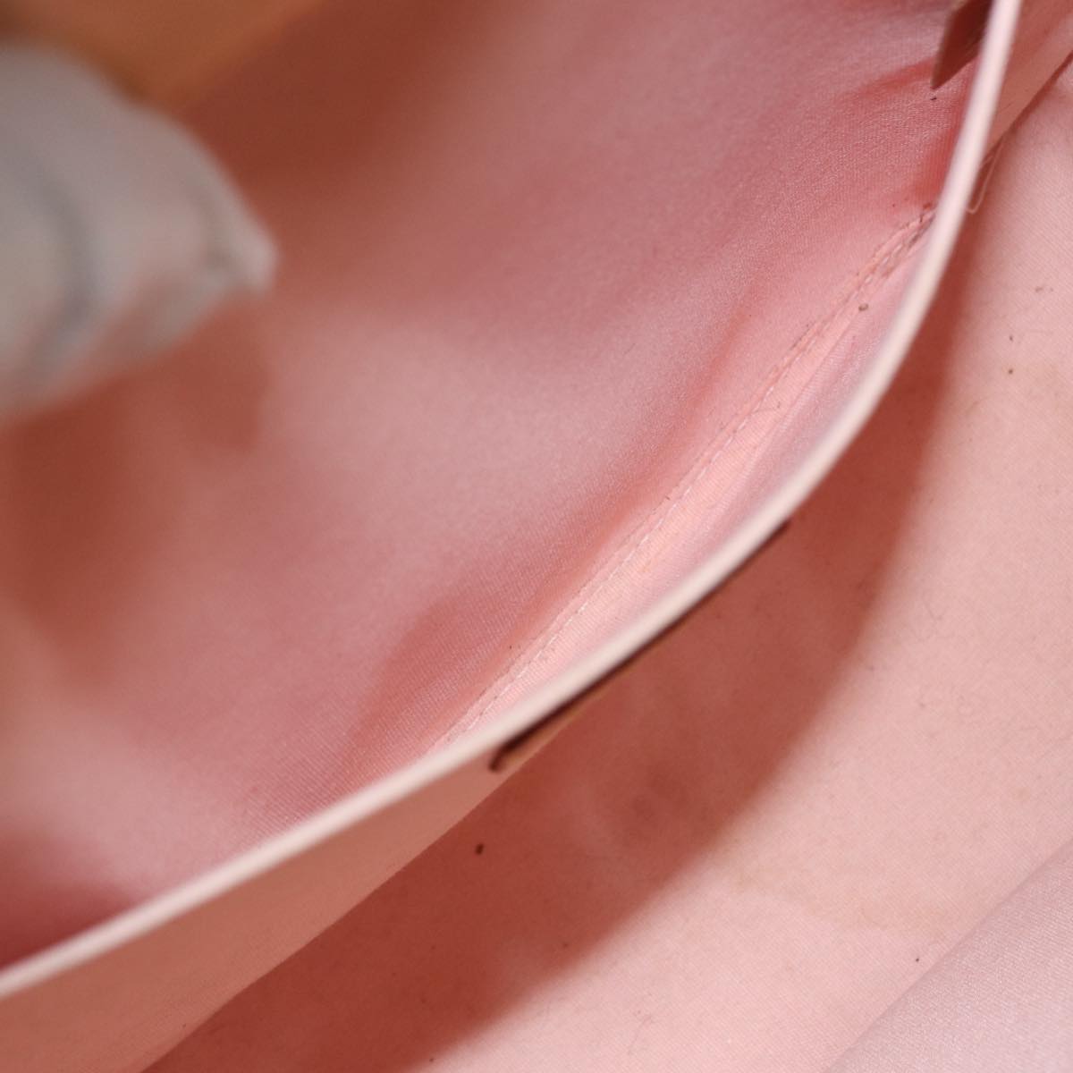 LOUIS VUITTON Vernis Biscayne Bay GM Bag Marshmallow Pink M91284 LV 89195