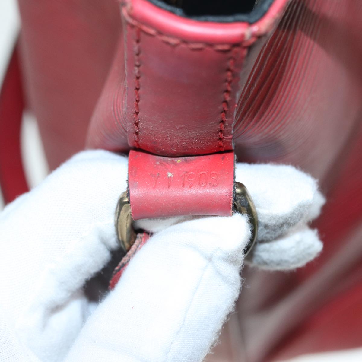 LOUIS VUITTON Epi Noe Shoulder Bag Red M44007 LV 89203