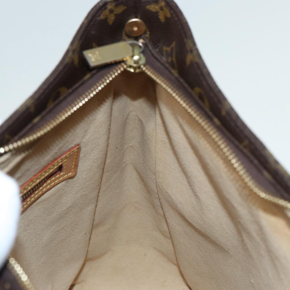 LOUIS VUITTON Monogram Looping GM Shoulder Bag M51145 LV 89209