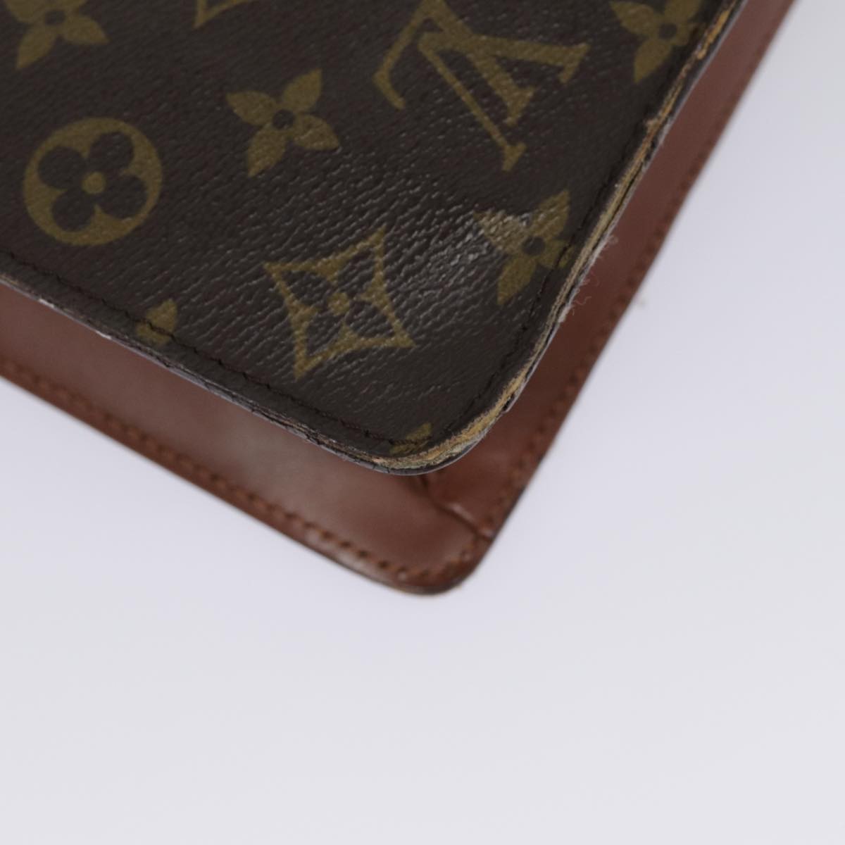 LOUIS VUITTON Monogram Porte Documents Bandouliere Bag M53338 LV 89217