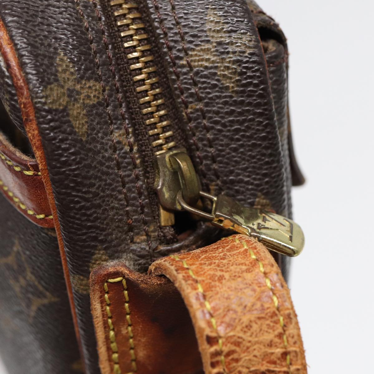 LOUIS VUITTON Monogram Jeune Fille GM Shoulder Bag M51225 LV 89297