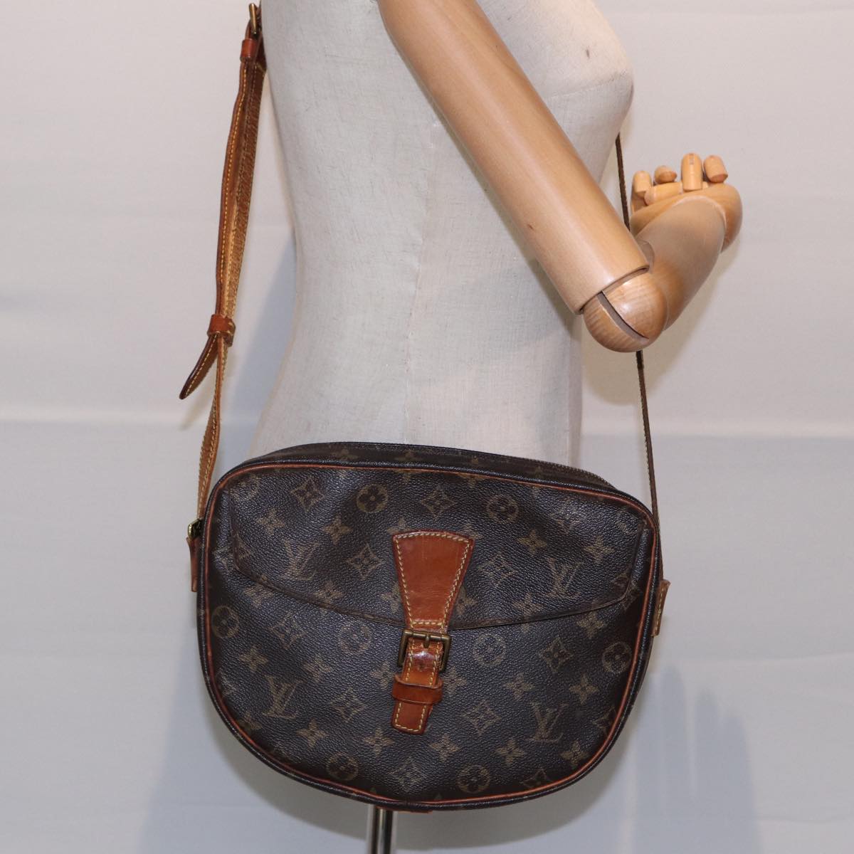 LOUIS VUITTON Monogram Jeune Fille GM Shoulder Bag M51225 LV 89297