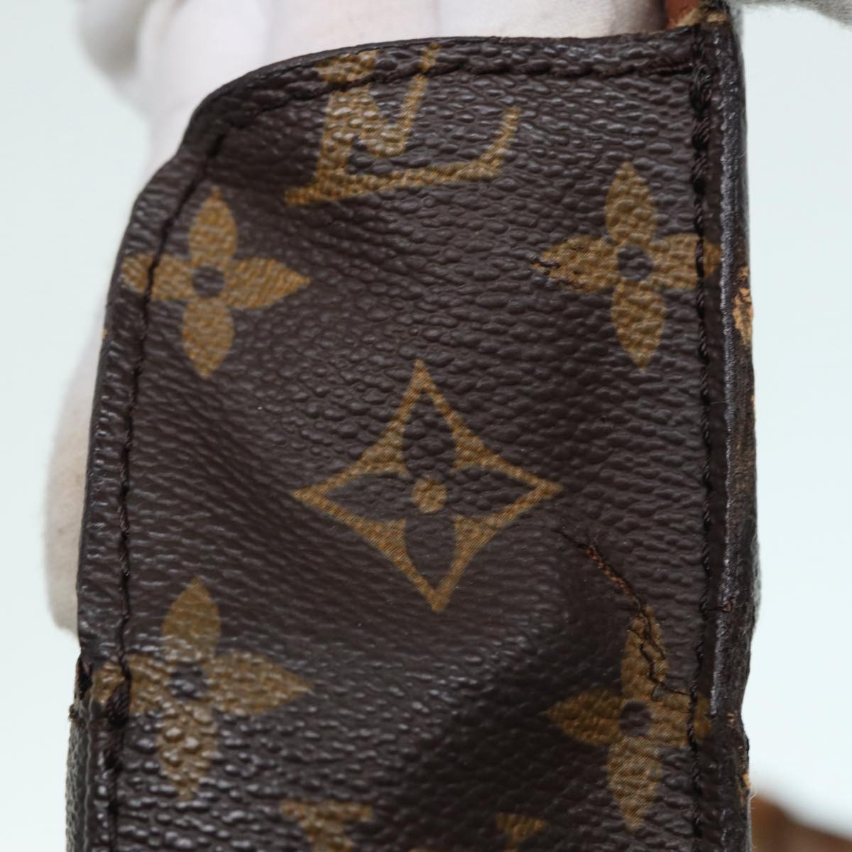 LOUIS VUITTON Monogram Saint Cloud GM Shoulder Bag M51242 LV 89298