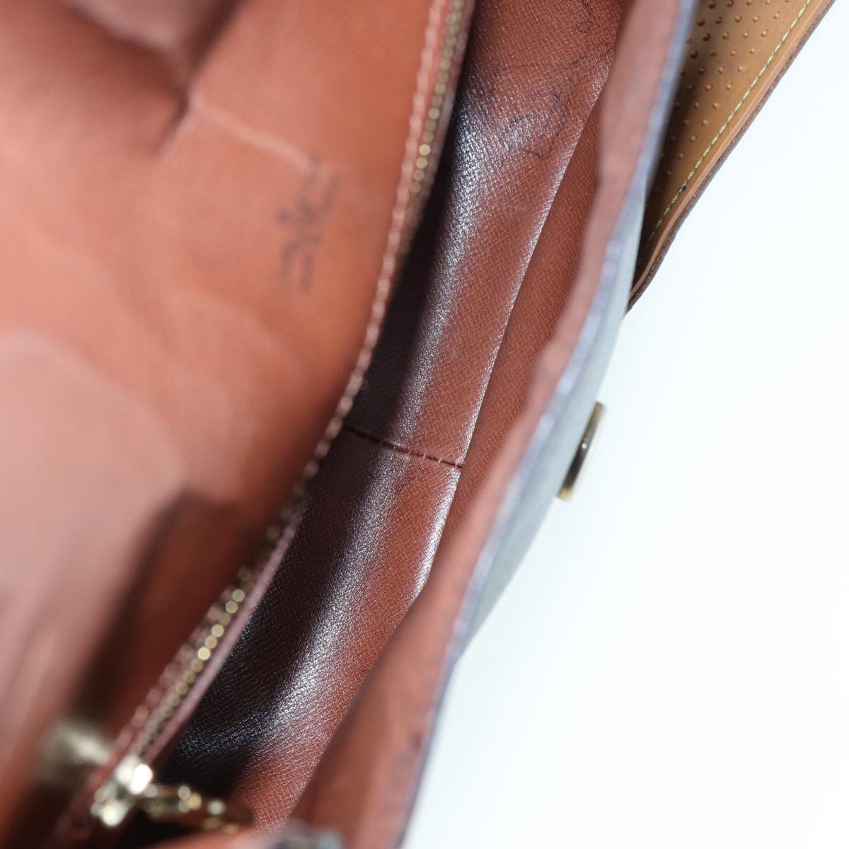 LOUIS VUITTON Monogram Saint Cloud GM Shoulder Bag M51242 LV 89298
