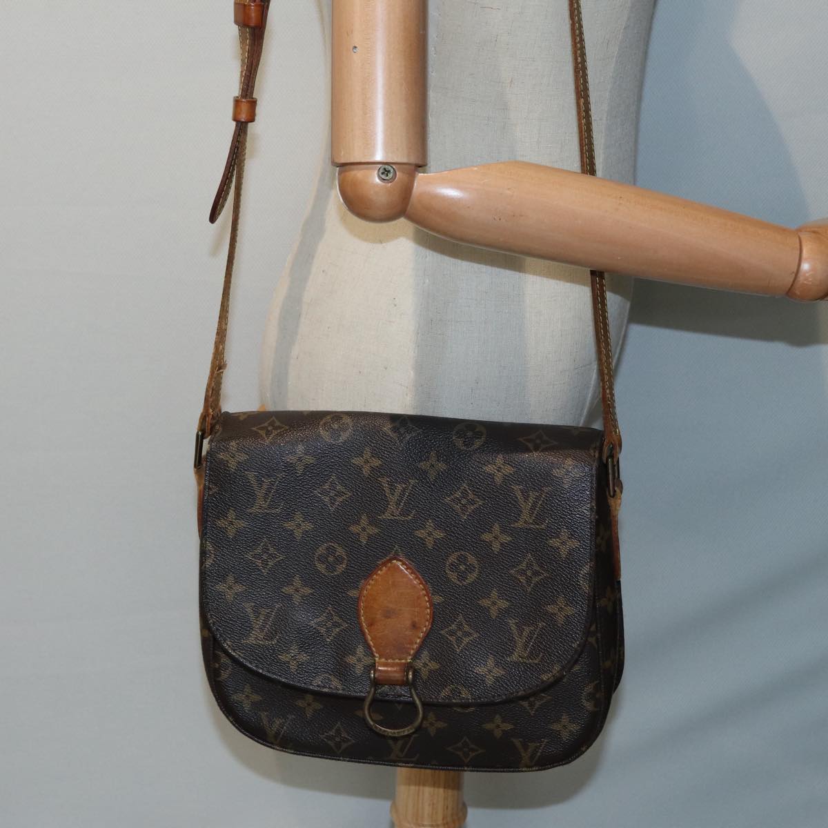 LOUIS VUITTON Monogram Saint Cloud GM Shoulder Bag M51242 LV 89298