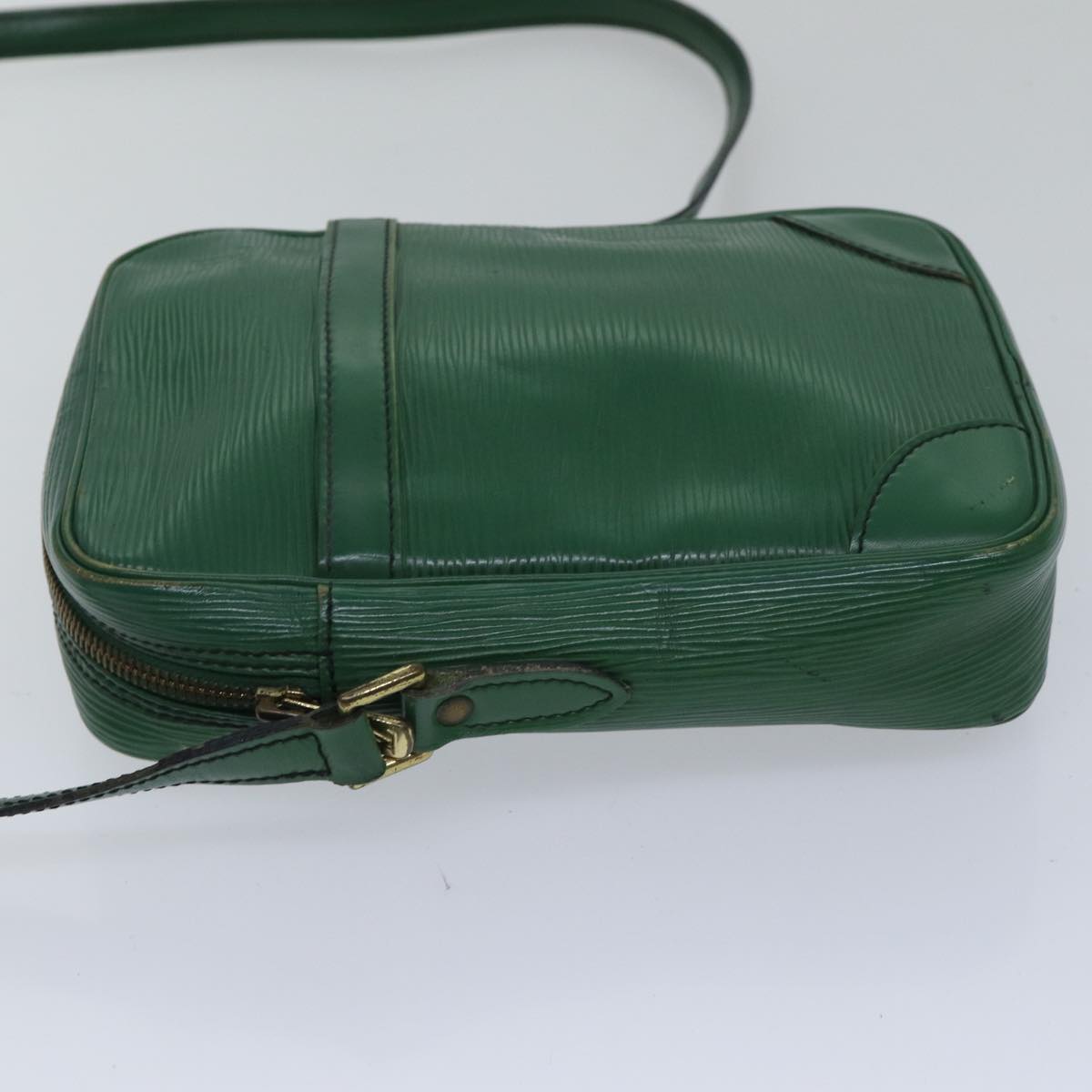 LOUIS VUITTON Epi Danube Shoulder Bag Green M45634 LV 89323