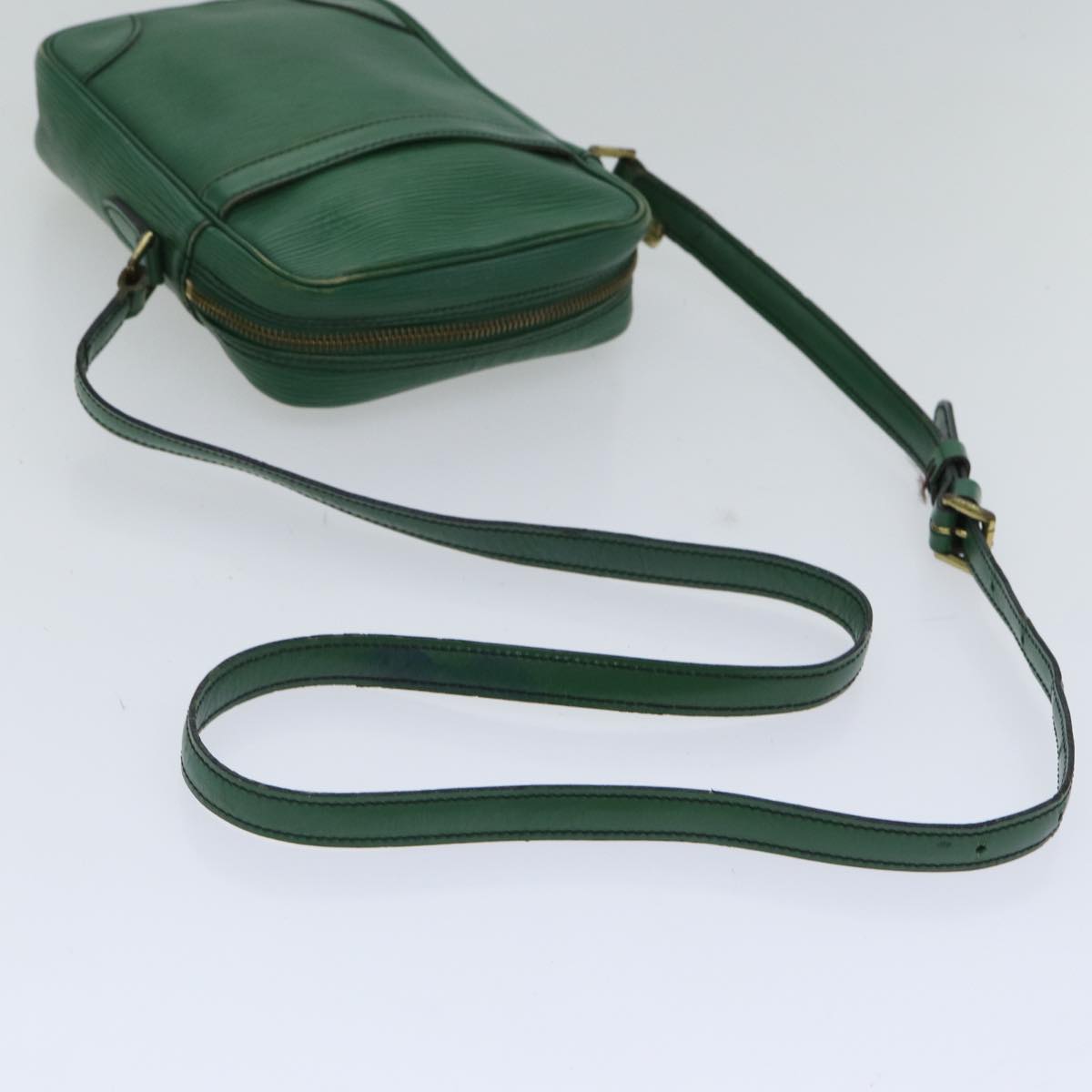 LOUIS VUITTON Epi Danube Shoulder Bag Green M45634 LV 89323